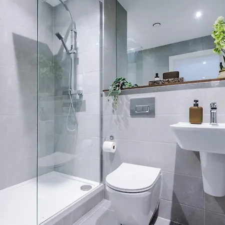 Leeds Centre - Luxury 2 Bed Holiday home Bradford (West Yorkshire)